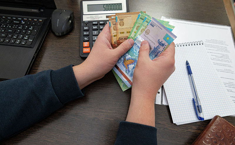 Займы в казахстане в год