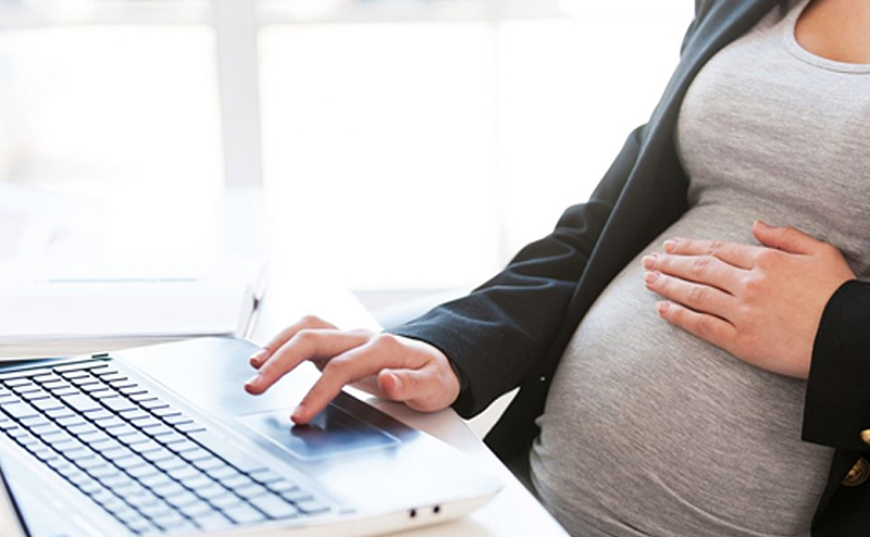 Пособия по беременности и родам - один их самых популярных запросов казахстанцев
