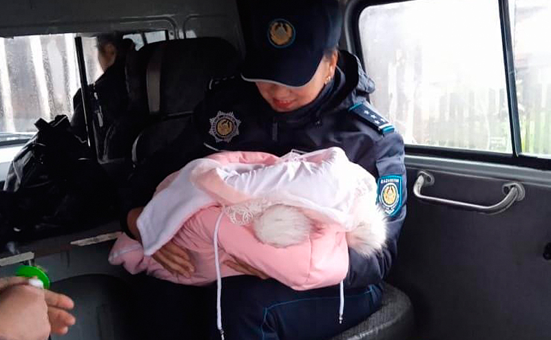 Мать с младенцем разыскали полицейские СКО